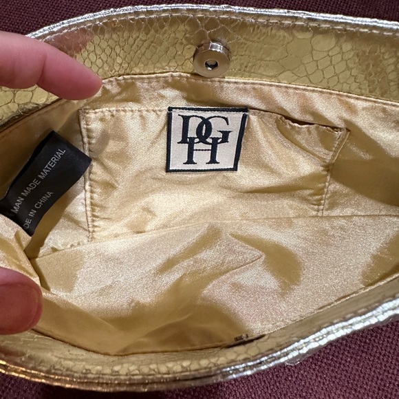 Bundle of 3 faux snakeskin clutches - Picture 6 of 10